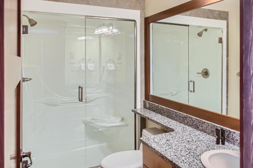 Stonegate Resort Unit A402, Big White