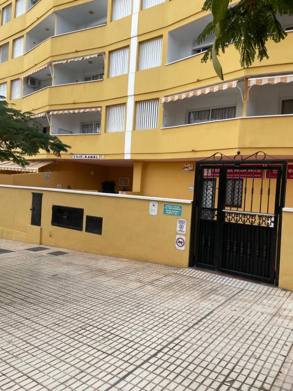 Cozy apartment in Los Cristianos - 2