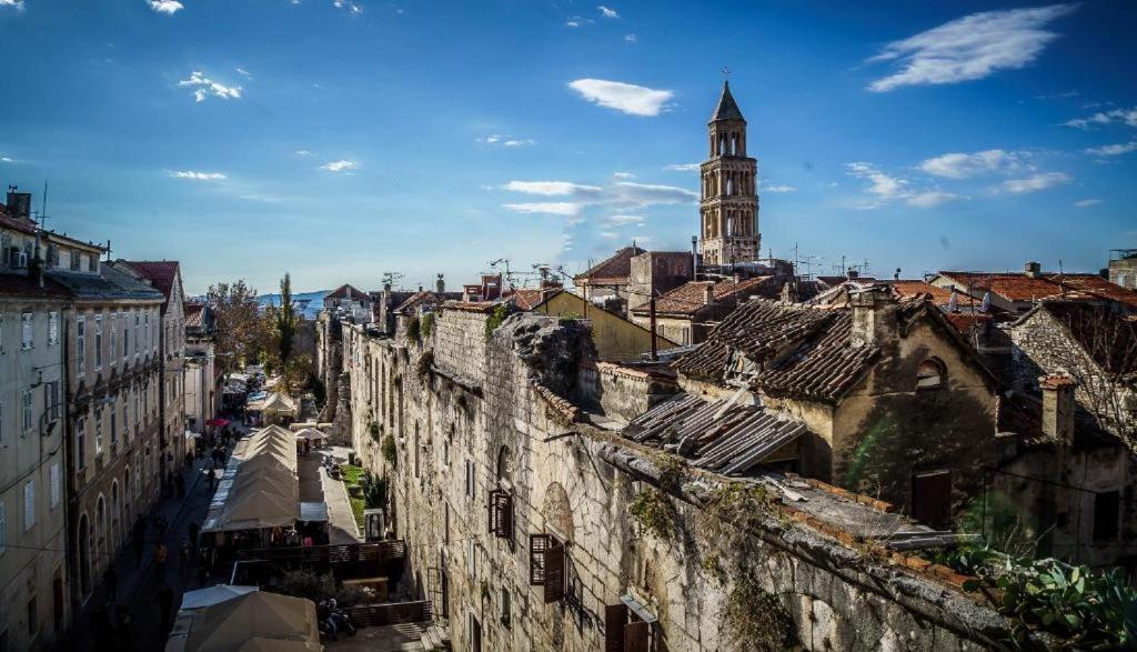 Split Central, Split