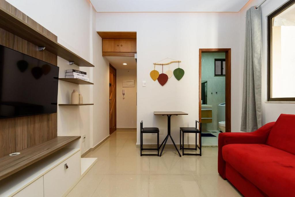 Quarto e Sala a 200m da Praia | FM 144/407, Rio de Janeiro