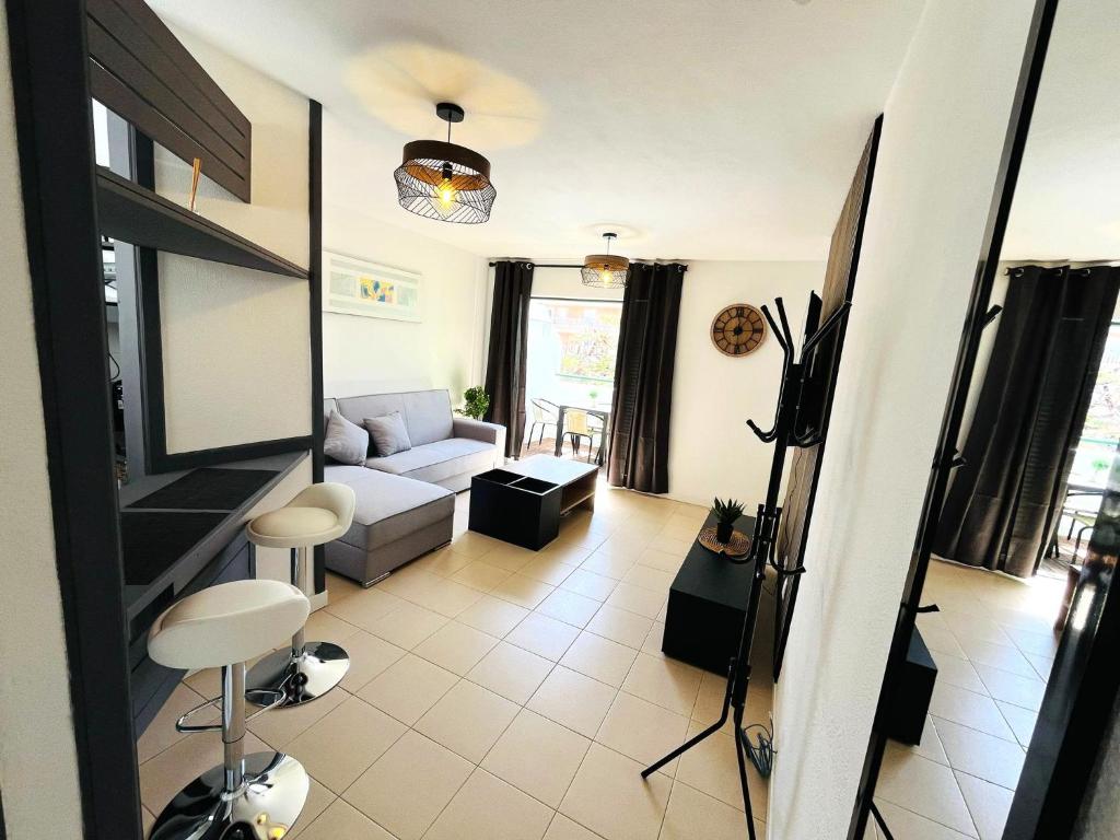 silent apartment with cozy terrace and ocean view - 4