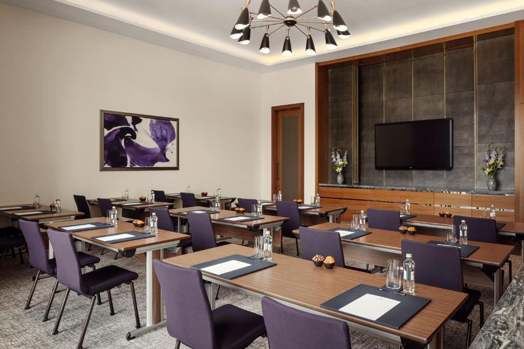 Săli de conferințe / săli de festivități