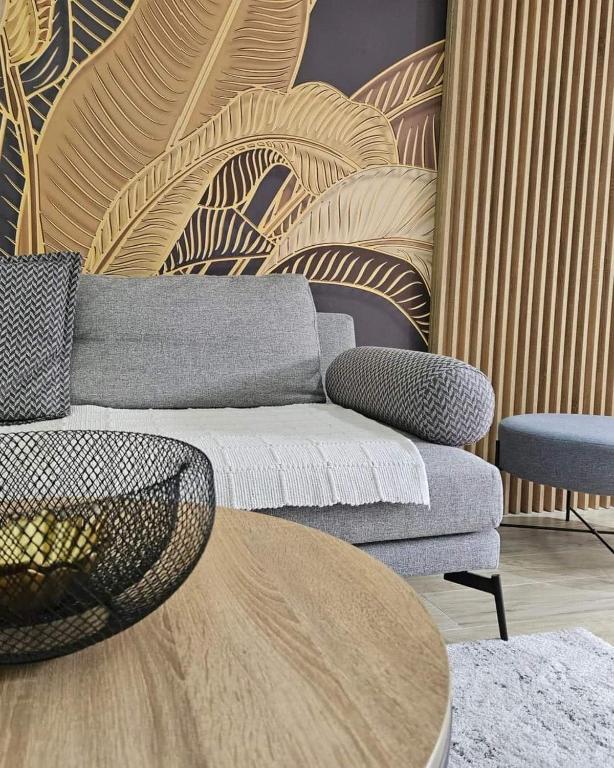 Olive Lux Apartment with Parking - 4