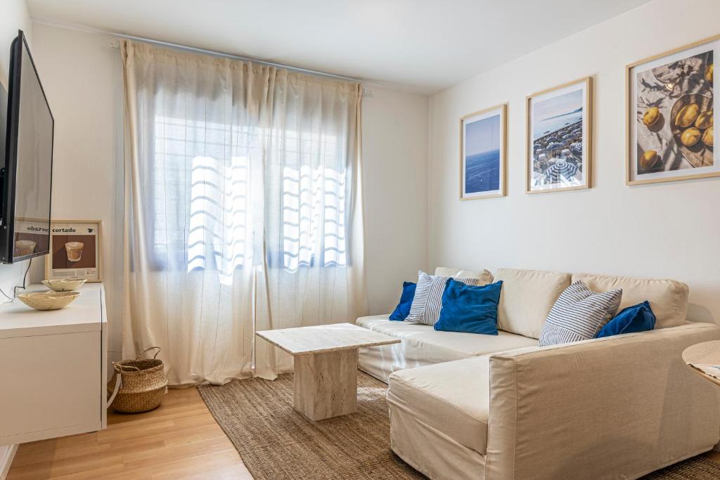 SOLIS MARE APARTMENTS - Pedregalejo Beach - 2