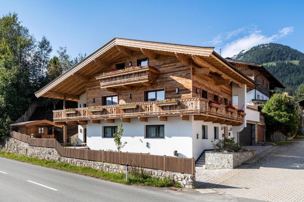 Kinkara Lodge by Apartment Managers - 1