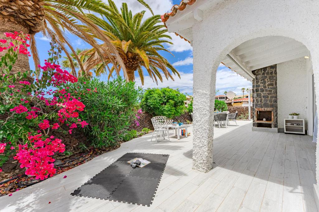 Private Holiday House with Ocean View Garden 7min to Bahia Beach Costa Adeje - 2