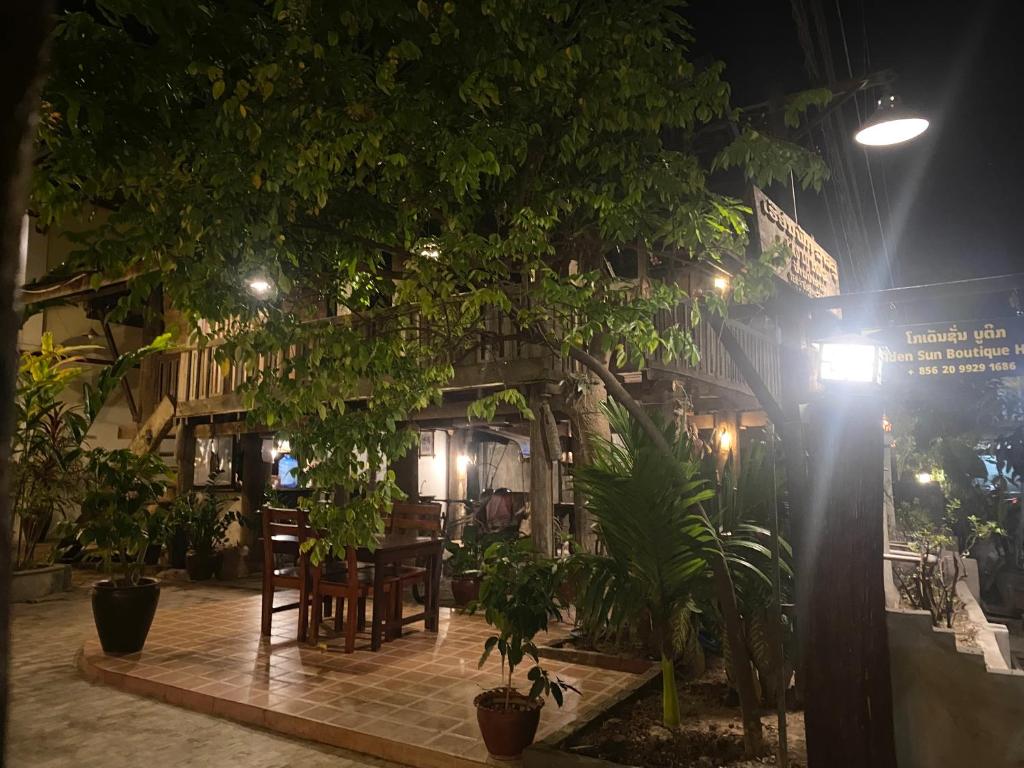 Golden Sun Boutique Hotel