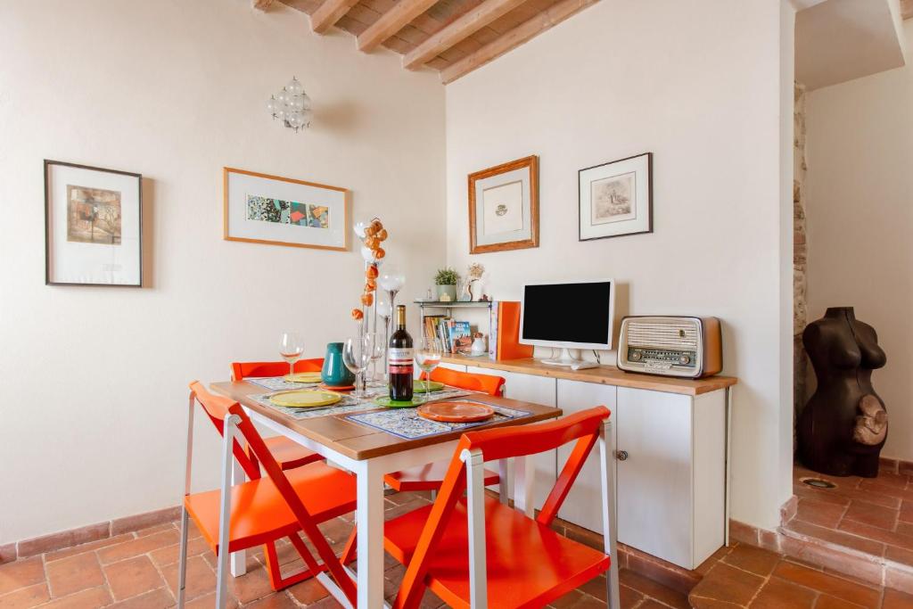GuestHost - The Sun of Florence Home - 4