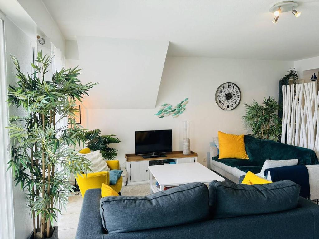 3 pièces plein centre, parking, 400m plage, wifi, classé 3 étoiles - 1