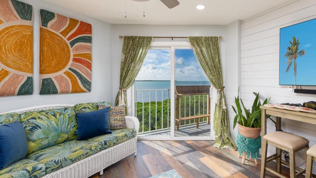Sunshine Paradise Key Largo Ocean Pointe 4402, Key Largo
