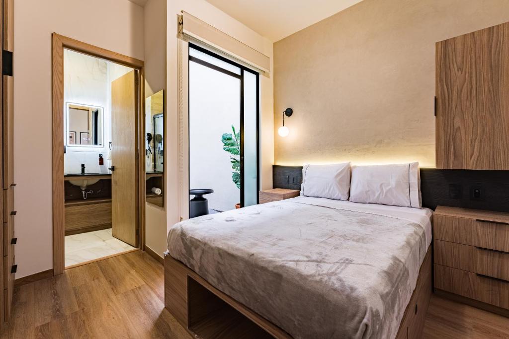 Suites Monterrey by Escajal Rooms - 1