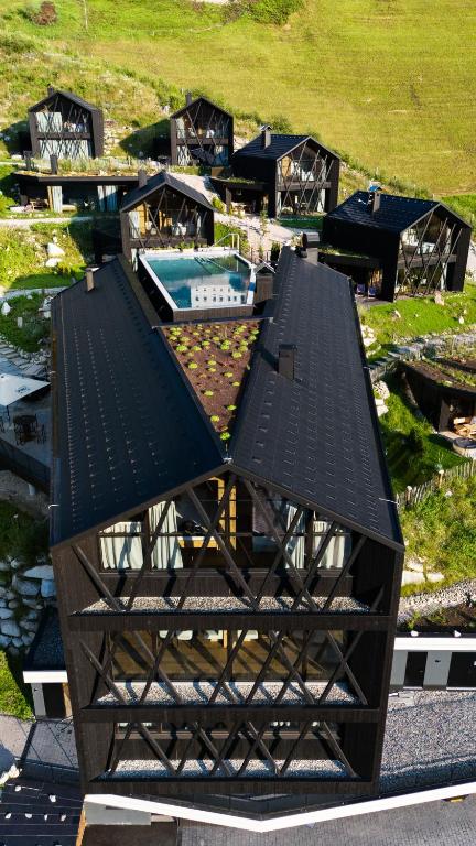 Amus Suites Dolomites - 1