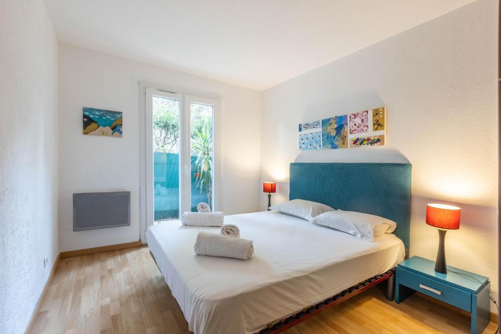LB Vacation Rentals I Spacious 2BR Apartment with Terrace, Balcony - 5