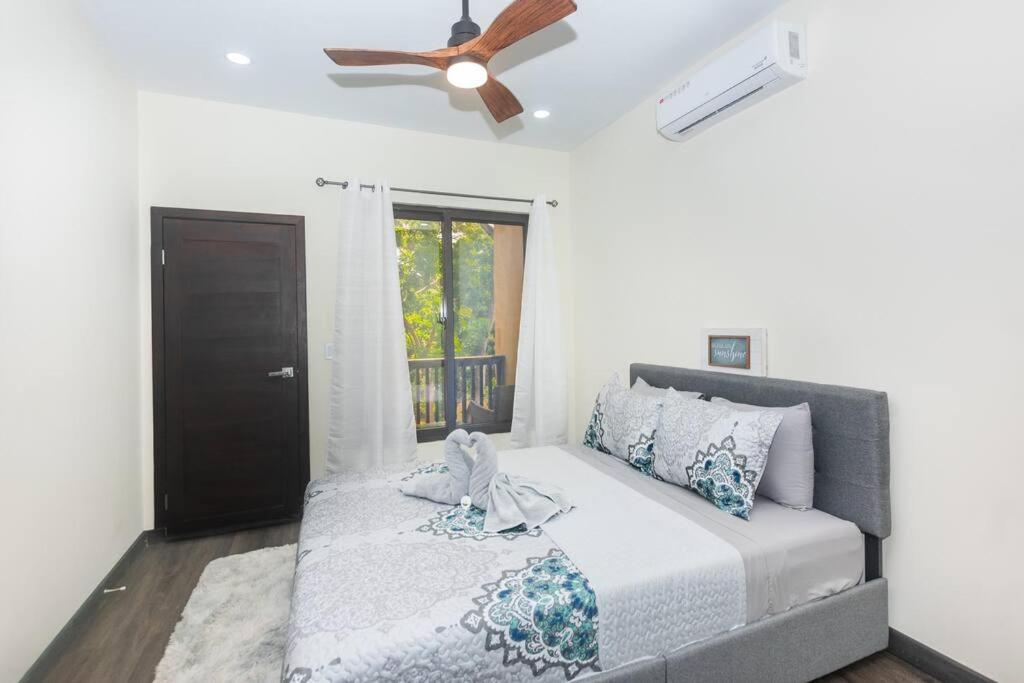 Island escape 1 Bdrm concierge service in west end 1, Roatan