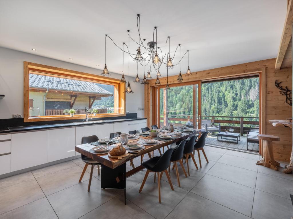 Chalet 1100 - Bo Immobilier Chatel - à mi-chemin du centre et du Linga -Reduced prices on ski passes Châtel & Portes du Soleil - 2