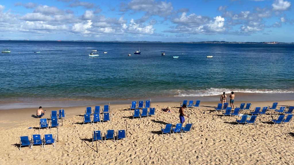 3 quartos, 2 banheiros, sala e cozinha-2 minutos da praia do porto da barra-202-40, Salvador