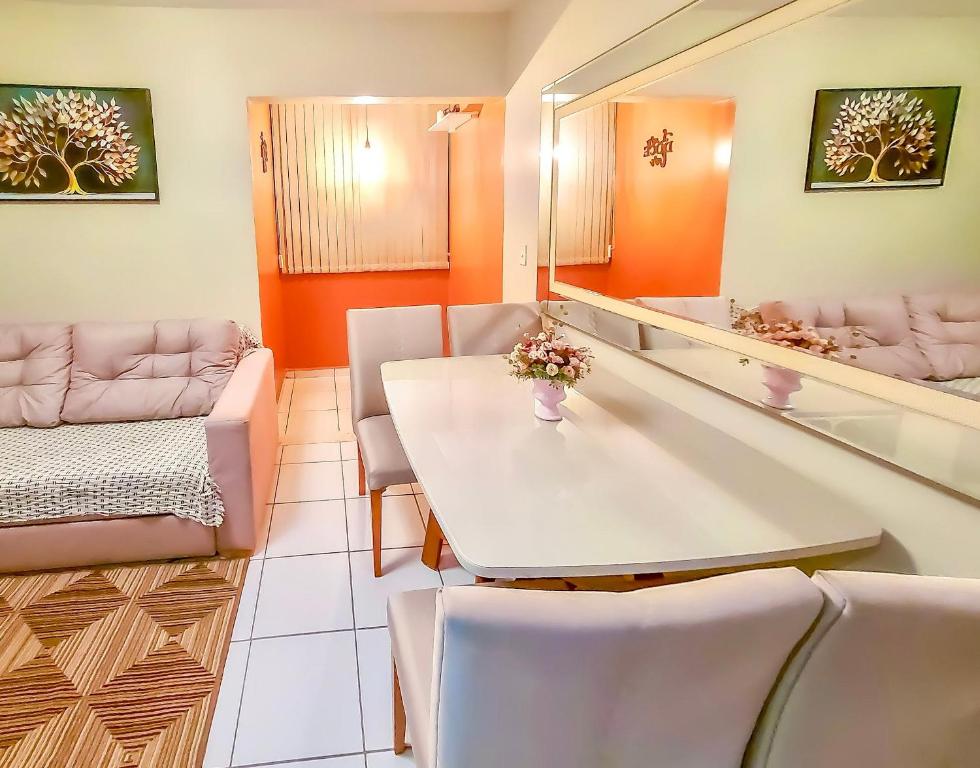 Apê Fantástico com Piscina I Wi-Fi e A/C, Imperatriz