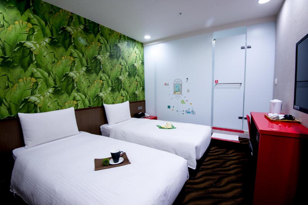 Hotel 6 – ZhongHua