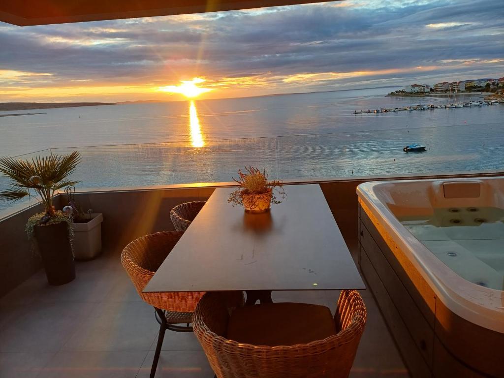 NEW Sunset Suite, Povljana