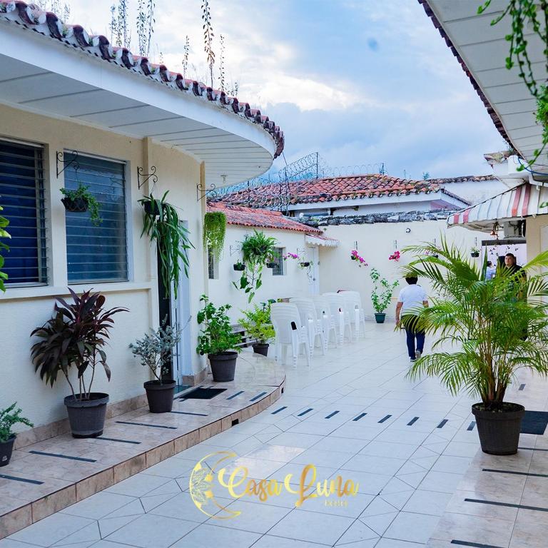 Hostal Casa Luna, Santa Ana