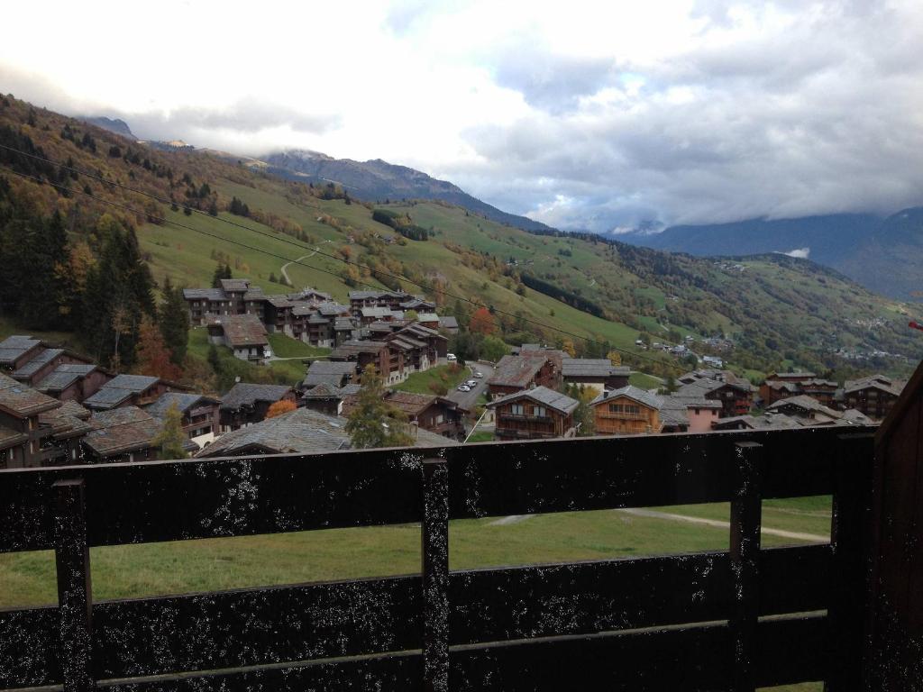 Appartement skis aux pieds avec WiFi, 5 personnes - 3
