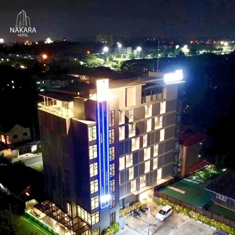 Nakara Hotel, Ubon Ratchathani, hotel in Ban Na Kham