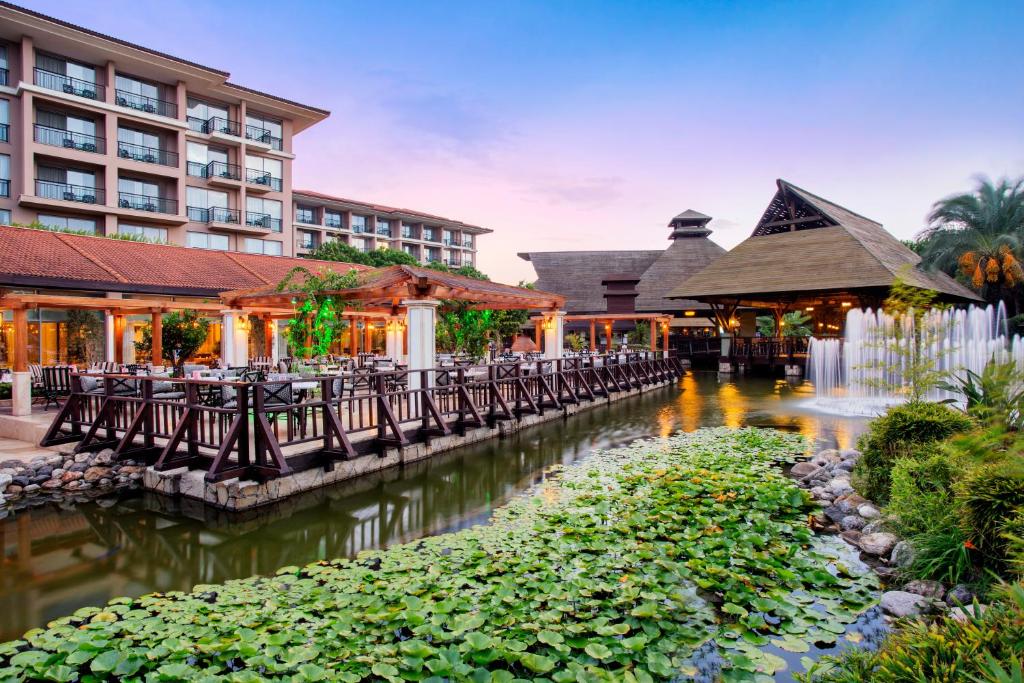 IC Hotels Green Palace photo