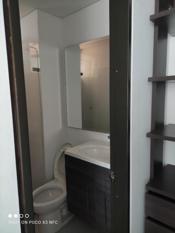 Apartamento de tres habitaciones - 2