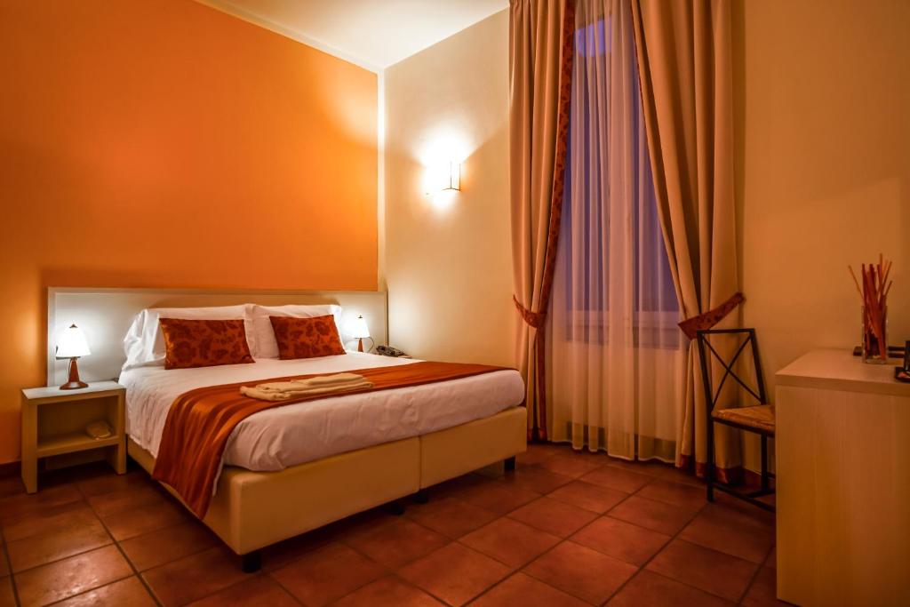 Hotel Bella Firenze - 3