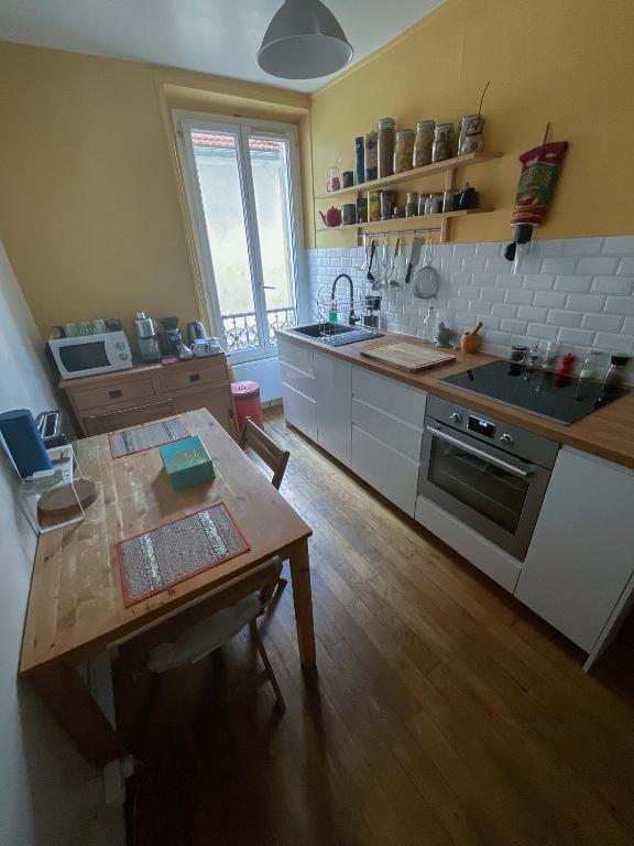 Quiet APT 2Rooms Big Kitchen Canal Saint Martin - 2