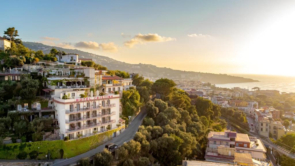 Hotel Cristina - 4