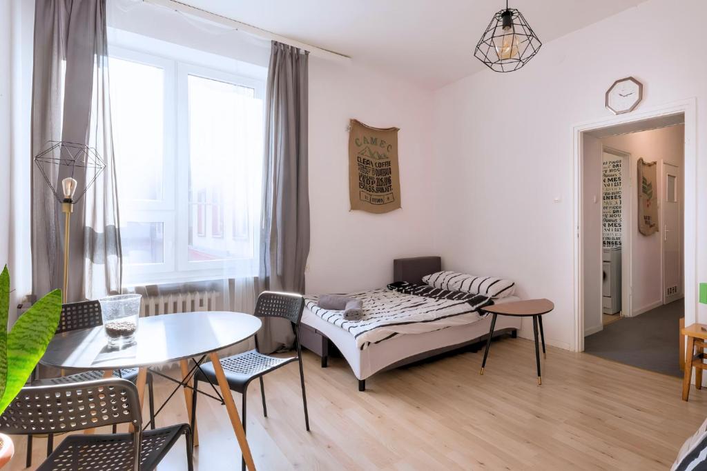 Rynek - Oławska Apartment - 50 metrów do Rynku - Old Market Square, Vratislav