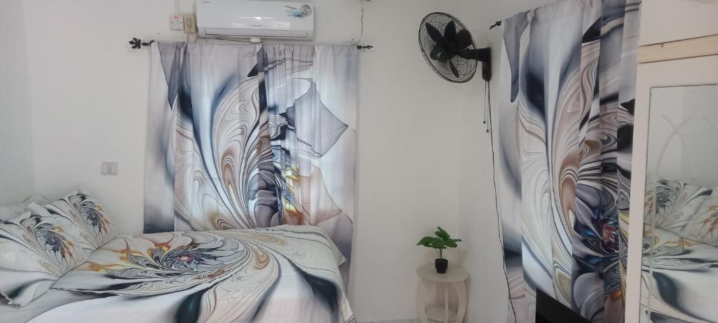 House - Sleeps 6 - Patio - Parking, Belfast