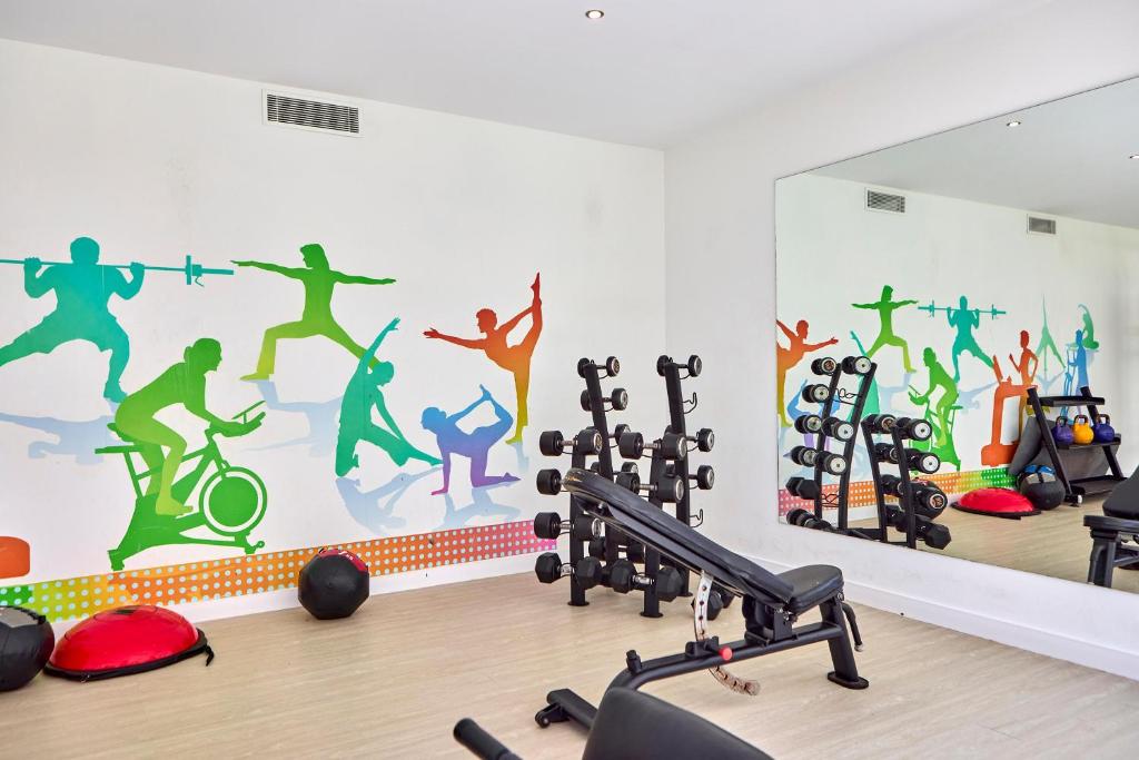 Zafiro Rey Don Jaime — Sports & recreation in Santa Ponca, Balearic Islands