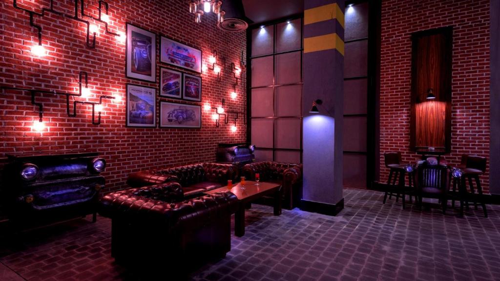 フロント・ロビー