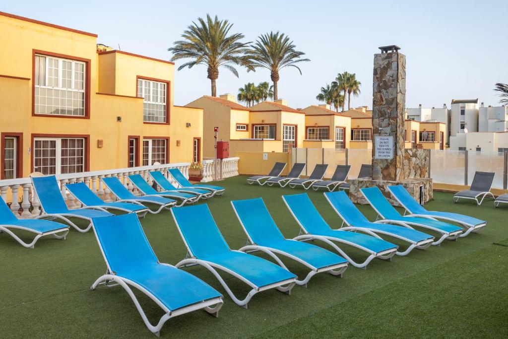 Maxorata Beach — Hotel building in Corralejo, Canary Islands