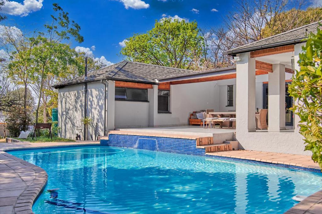 The Stirling, Johannesburg