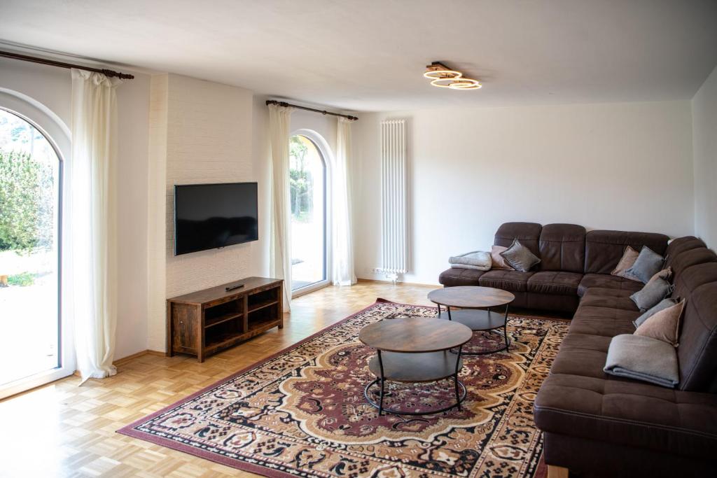 Ganzes Haus mit viel Platz für Familie und Freunde - 3