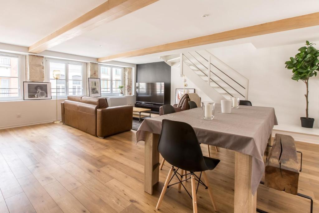 Duplex d'Exception avec Patio Privé - Hyper Centre - 4