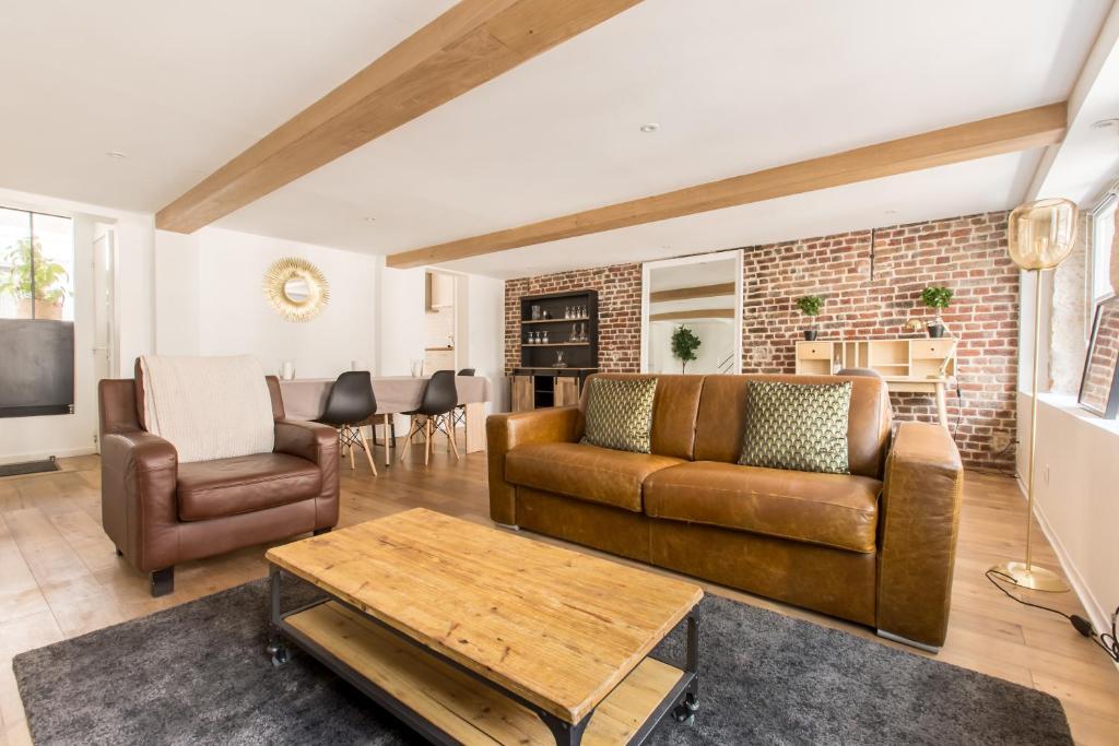 Duplex d'Exception avec Patio Privé - Hyper Centre - 2