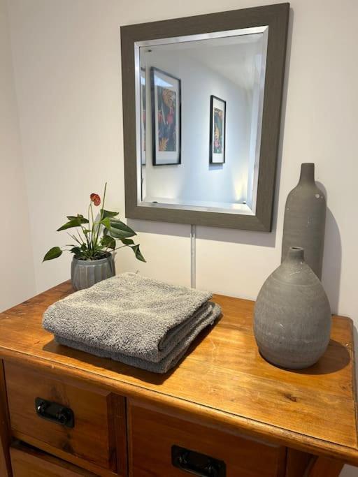 Self-Contained Studio, Hove photo 8