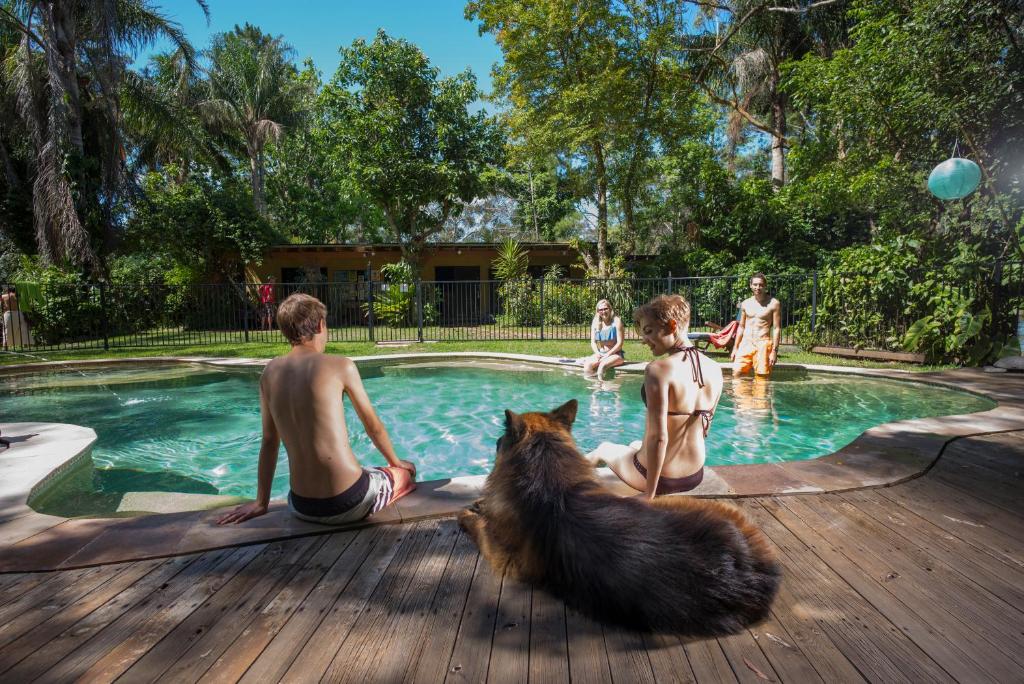 Swimming pool, Samurai Beach Bungalows in Port Stephens