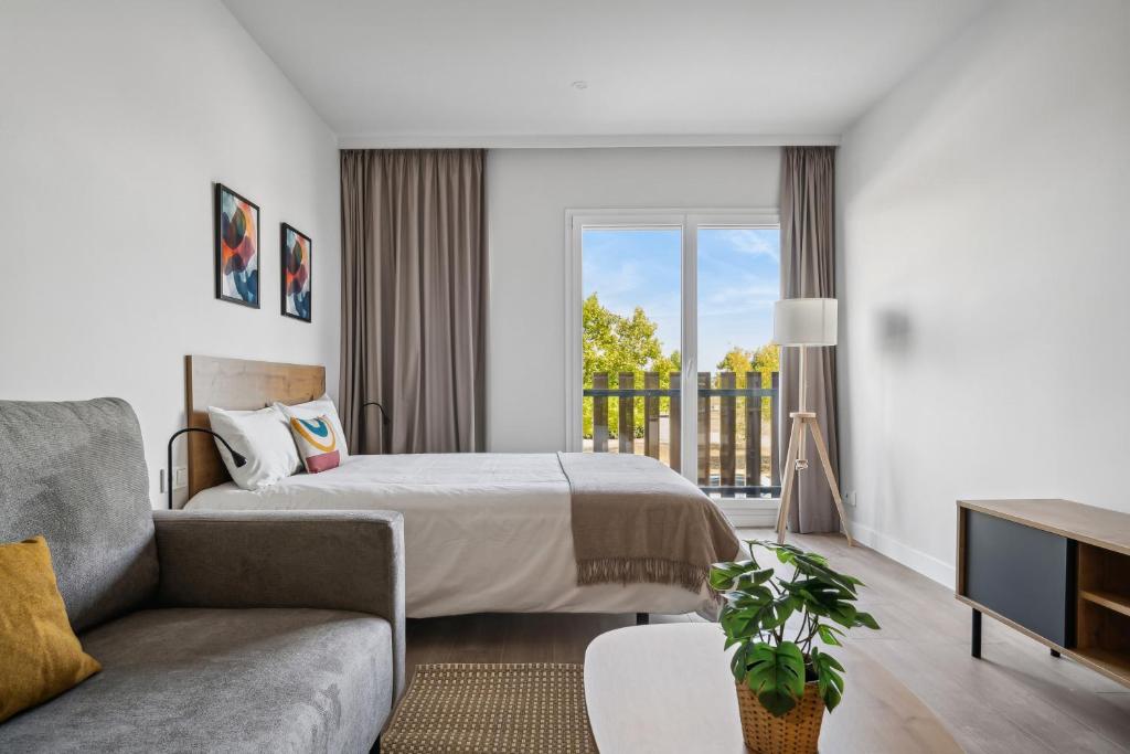 Truliving Vallecas by Habyt, Vallecas