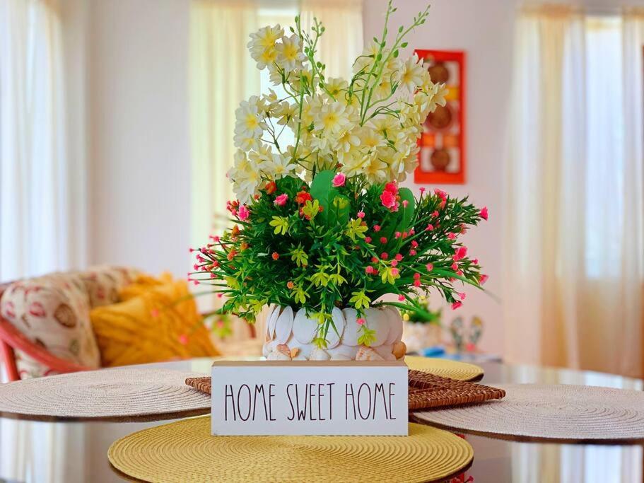 Jolly Holiday Apartment 1-A, Jolly Harbour