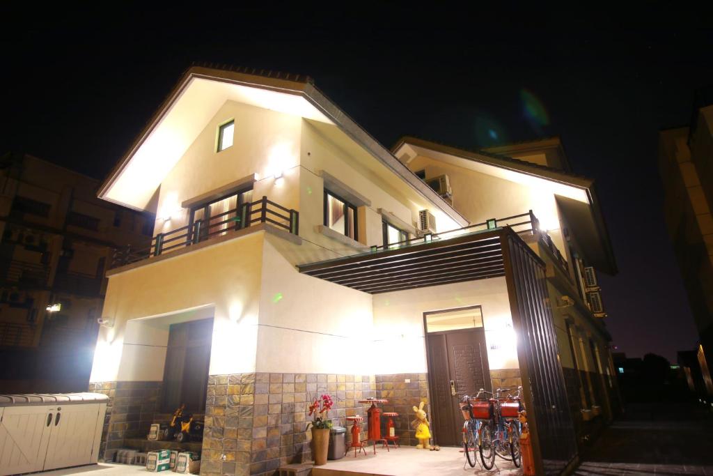 河沿悅舍電動麻將戲水池親子包棟民宿烤肉歡唱 호텔 이미지 1