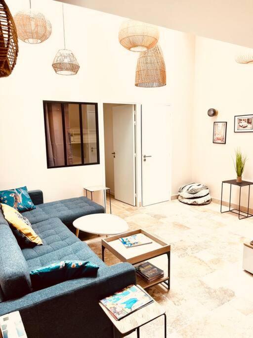 Stylish Loft Paris 17- 3 bdrs - 2 bathrs - 7 pers - 4