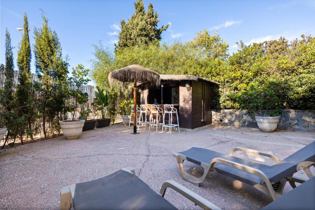 12p Villa Private Pool 5 Bathrooms 150m to Beach and Walking to La Cala de Mijas - 4
