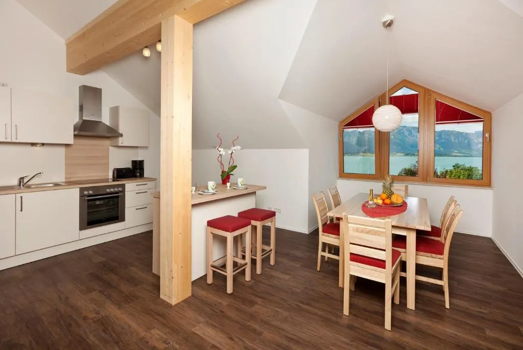 Seehotel und Appartements Schnöller, hotel in Rieden am Forggensee