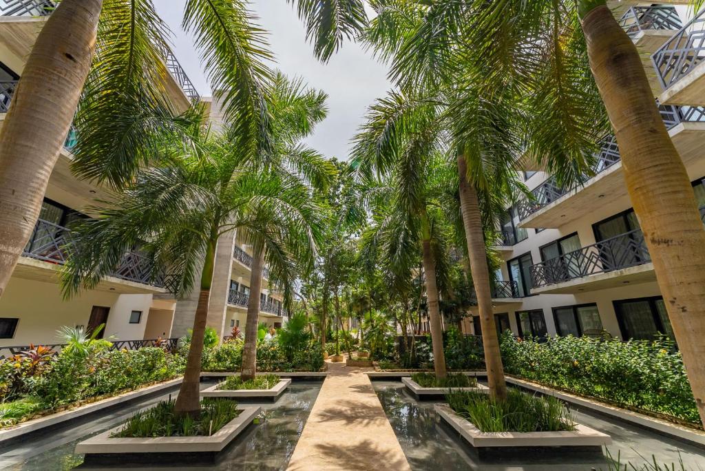 Tulum Stylish 2BR Penthhouse, Private Terrace, Grill and Pool - 3