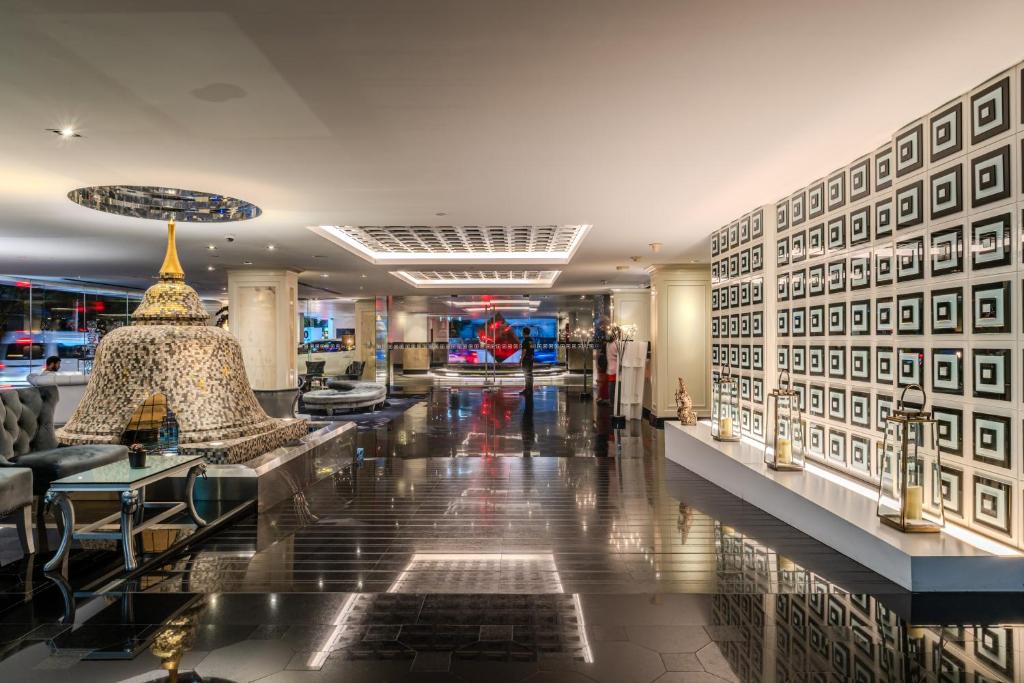 Featured Hotel
